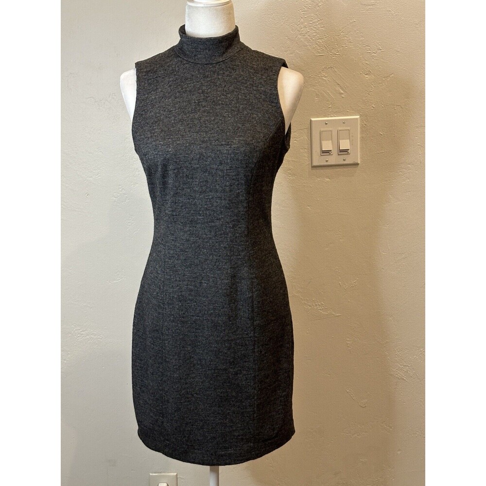 Neiman Marcus Mock Neck Sleeveless Mini Dress Size 10 O3444e